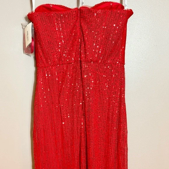 David’s Bridal Sequin Dress With Flower Embellishment - Picture 7 of 10